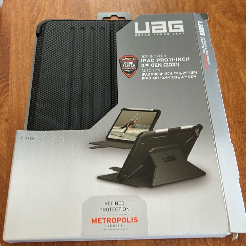 Brand new UAG urban armor gear IPAD PRO 11-INCH 3RD GEN. (2021) black